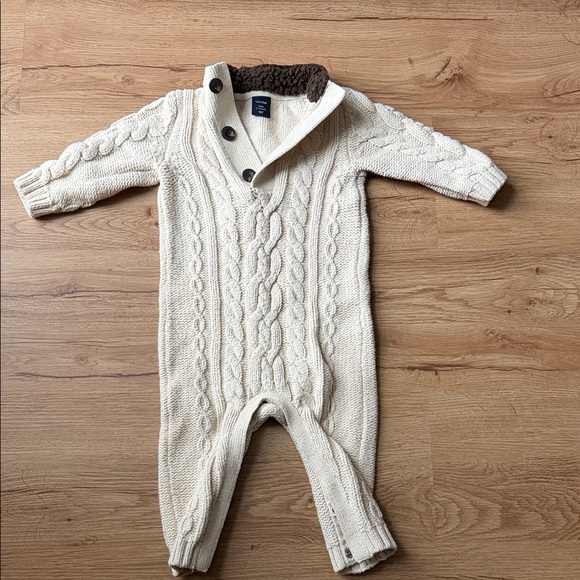 GAP Other - Gap 12-18mos Cozy Cream Cable Knit Kids One Piece